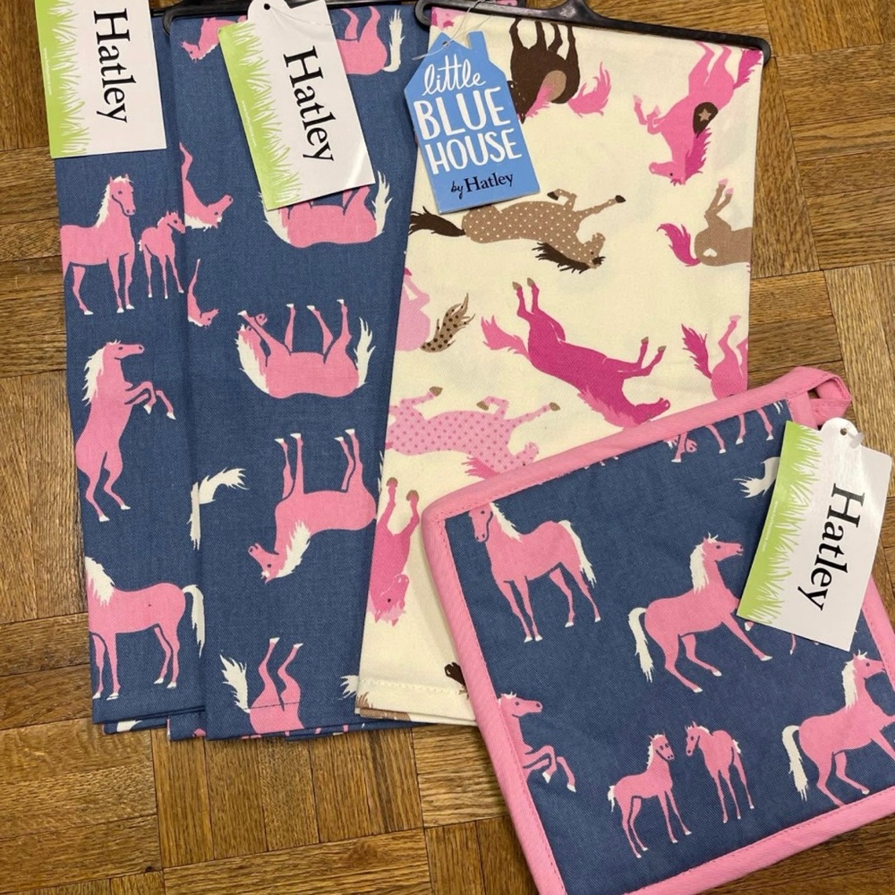 Hatley Horse Print Kitchen Set